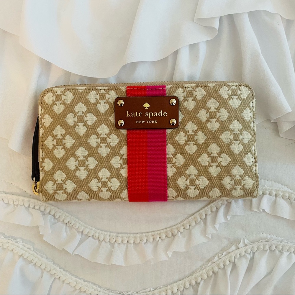 Kate Spade Cameron continental wallet